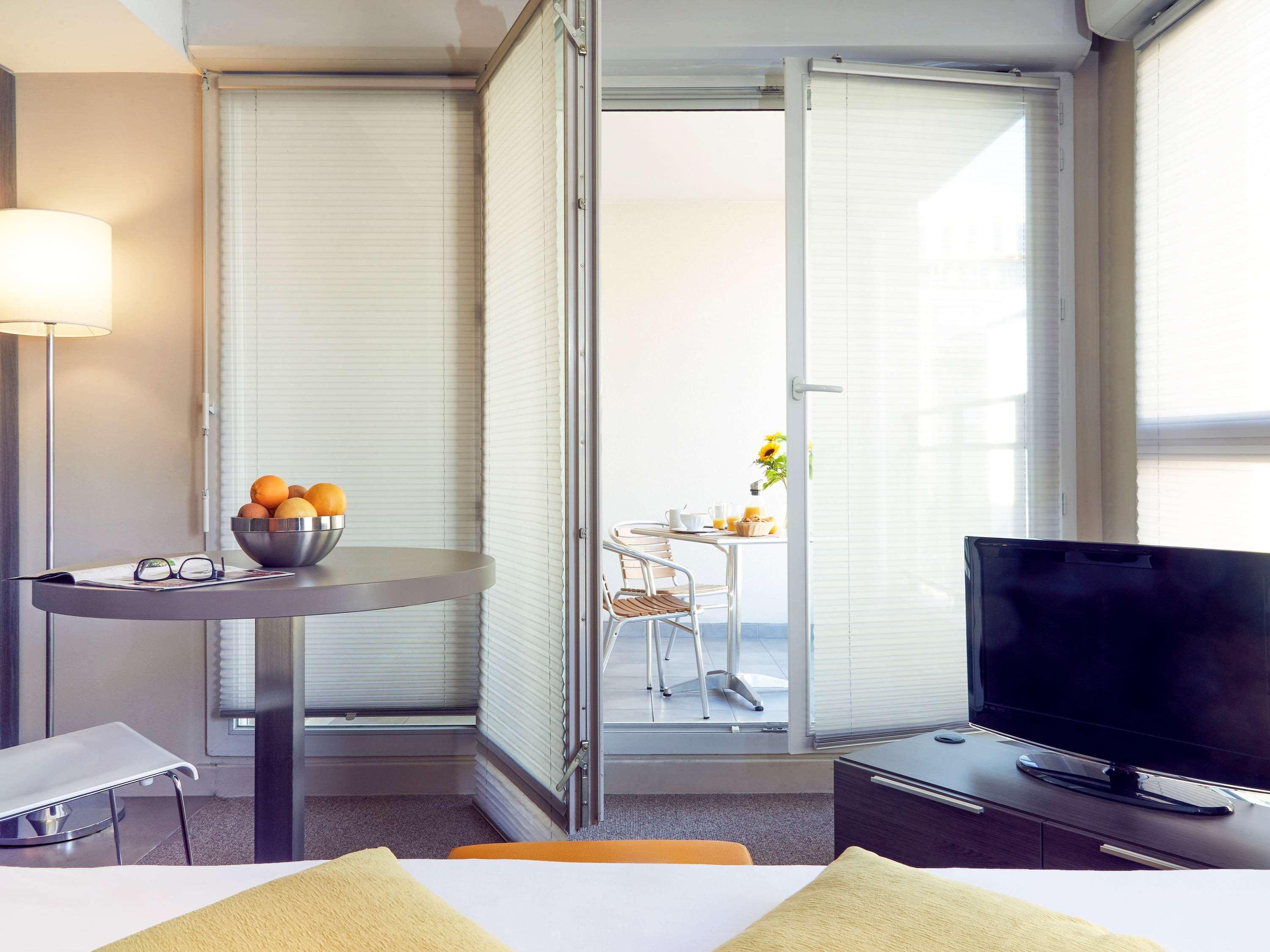Aparthotel Adagio Marseille Vieux Port Exterior photo